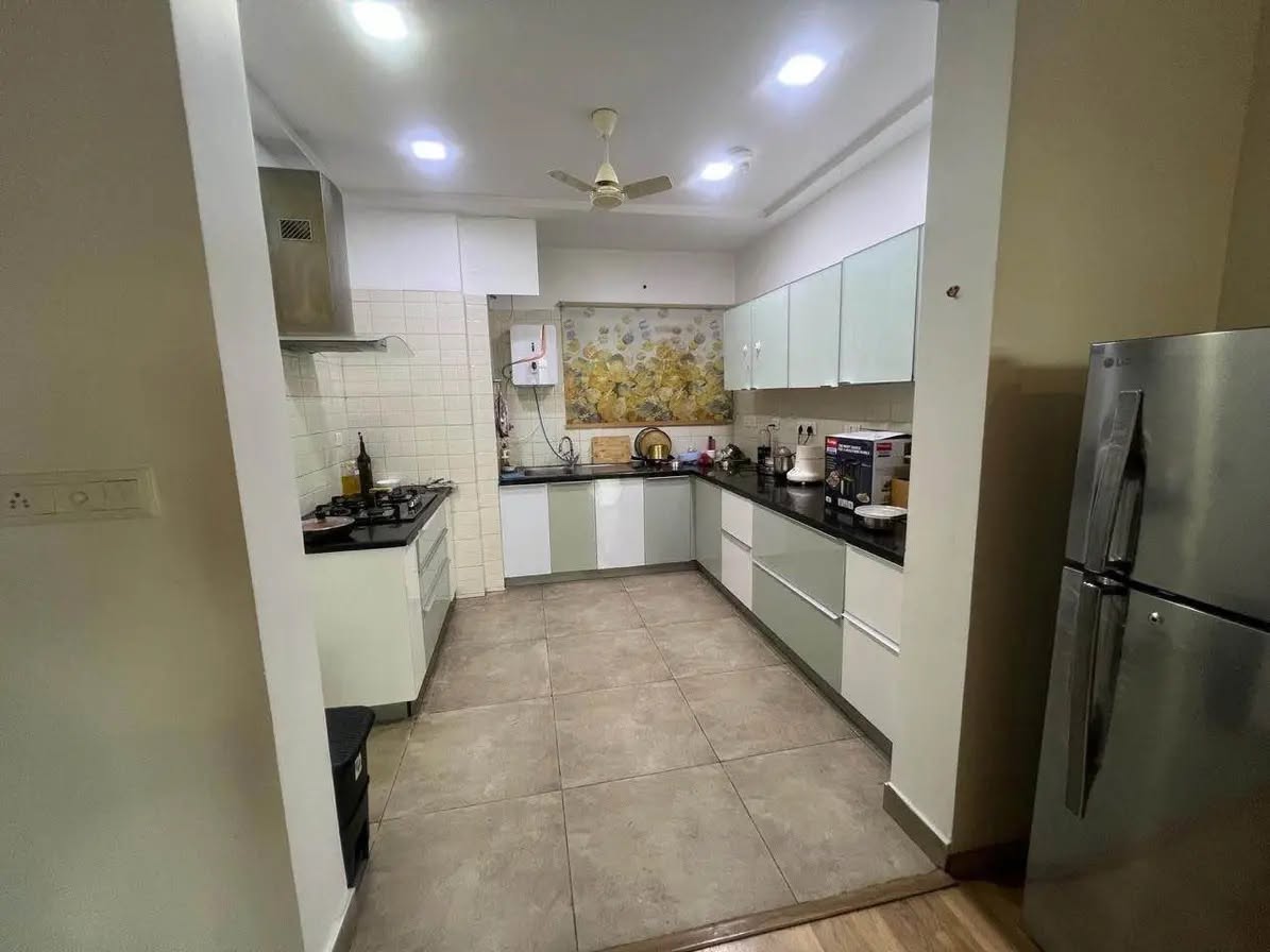 Room for rent in Manikonda