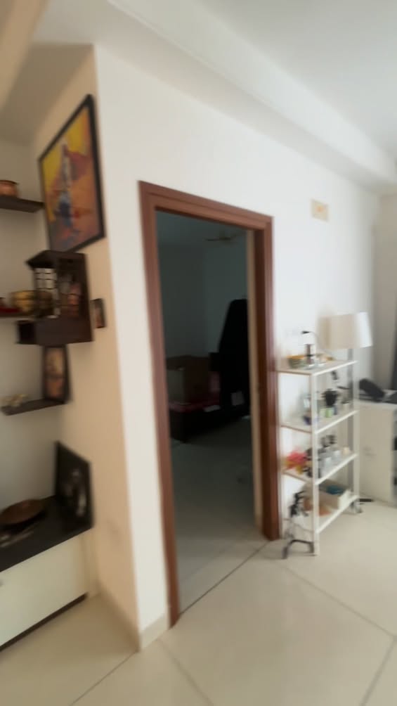 Room for rent in Aparna Sarovar Zenith Hyderabad