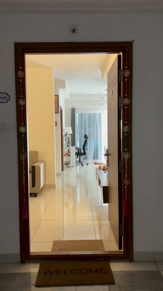 Room for rent in Aparna Sarovar Zenith Hyderabad