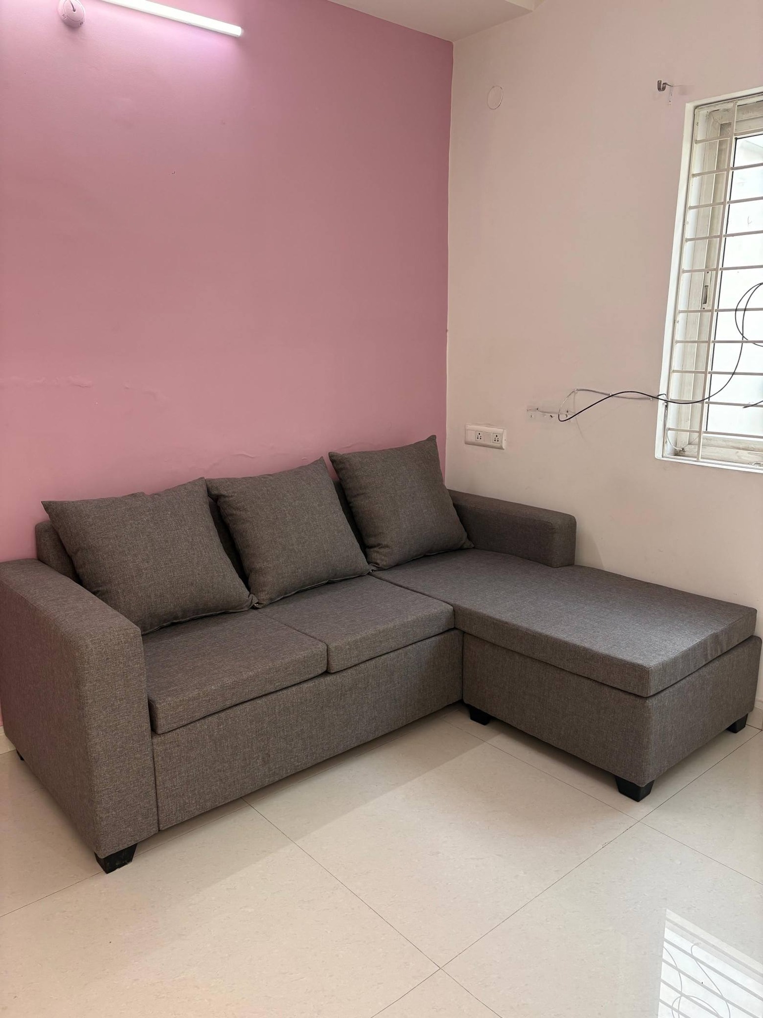 Room for rent in Manikonda
