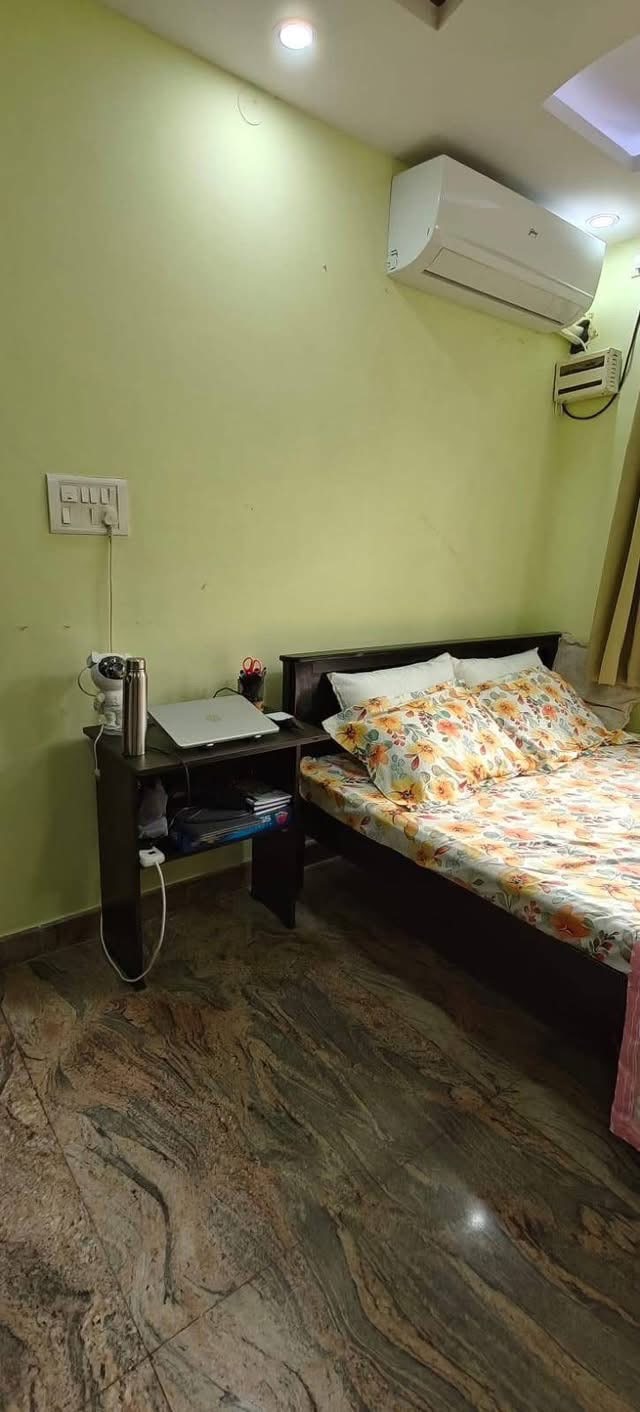 Room for rent in Koramangala