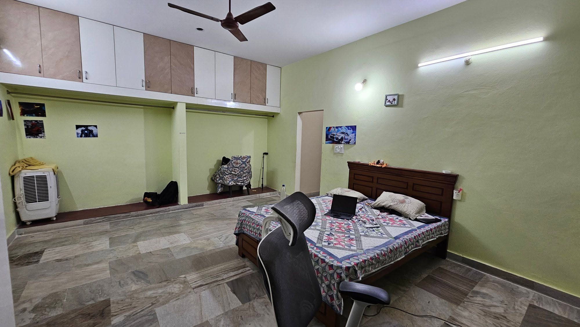 Room for rent in Manikonda