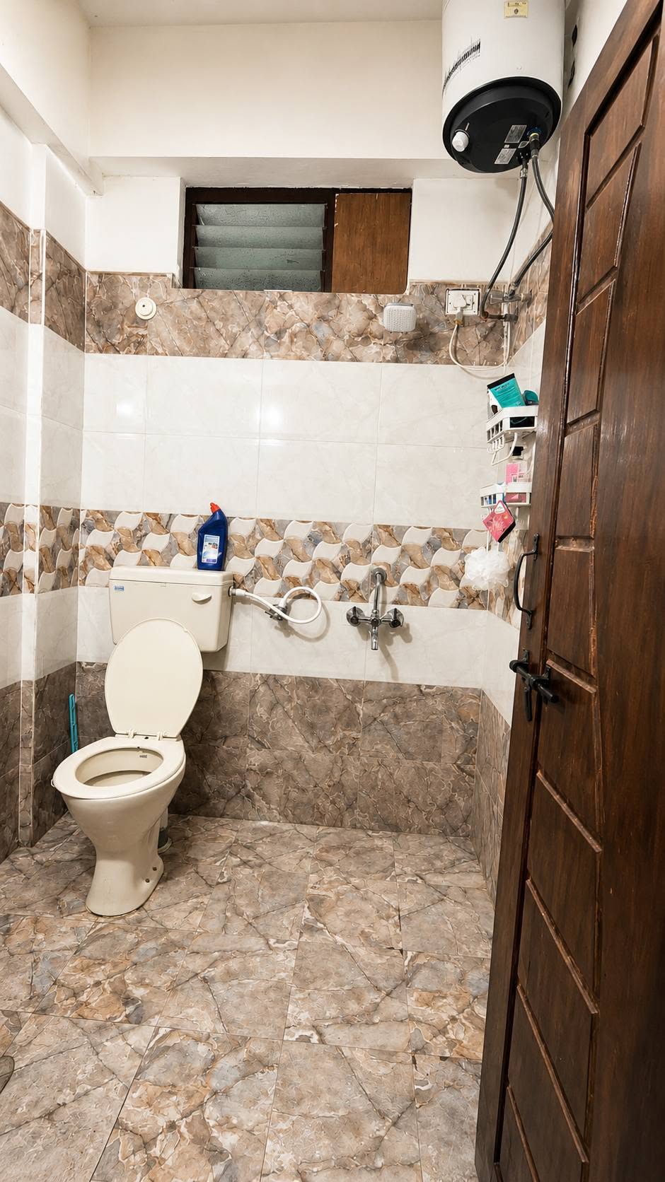 Room for rent in Manikonda