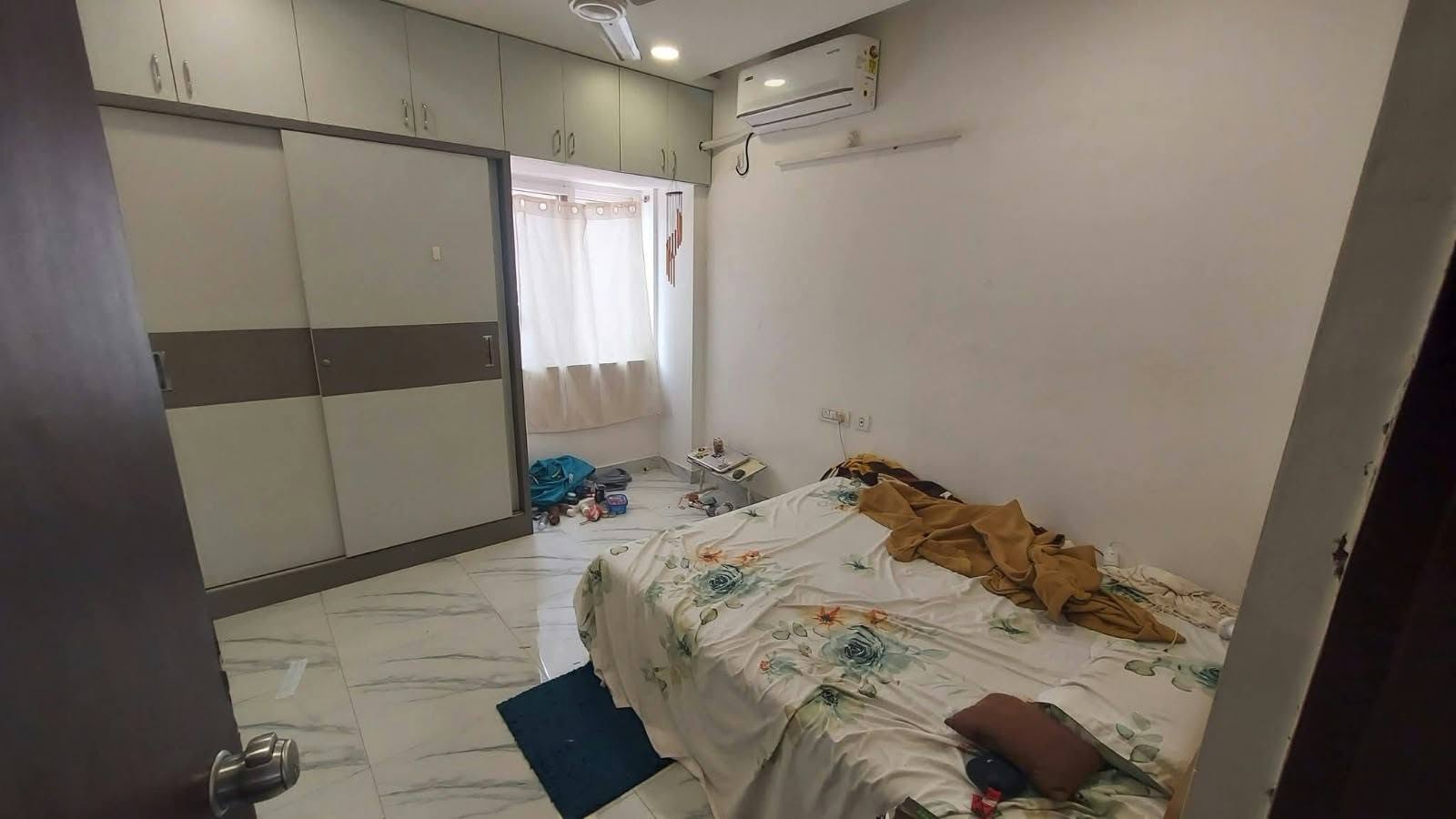 Room for rent in Madhapur