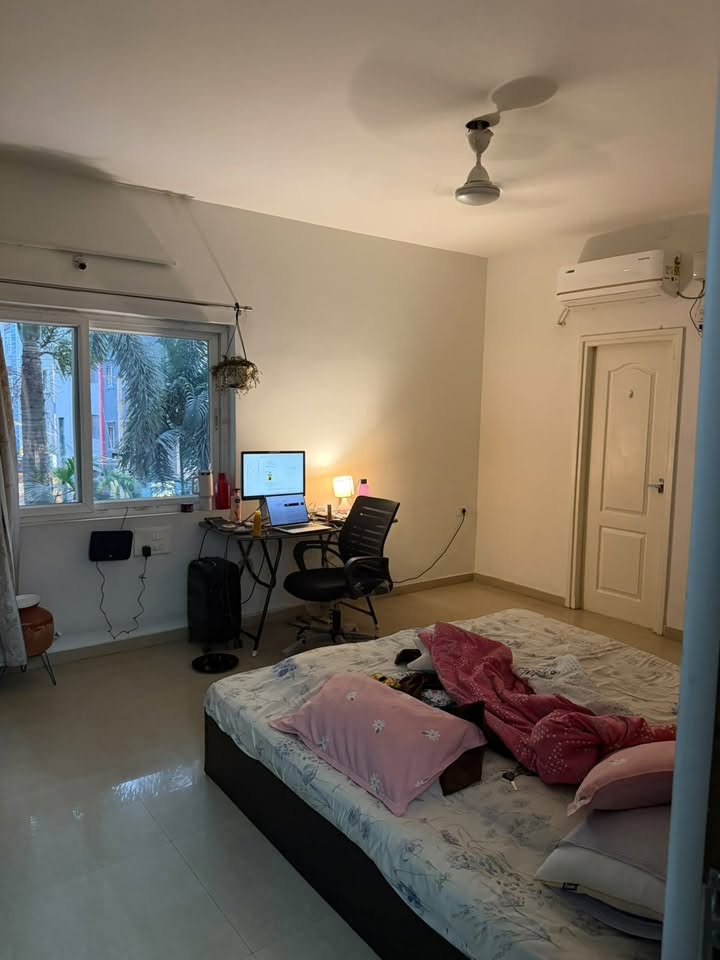 Room for rent in Babukhan Solitaire Hyderabad