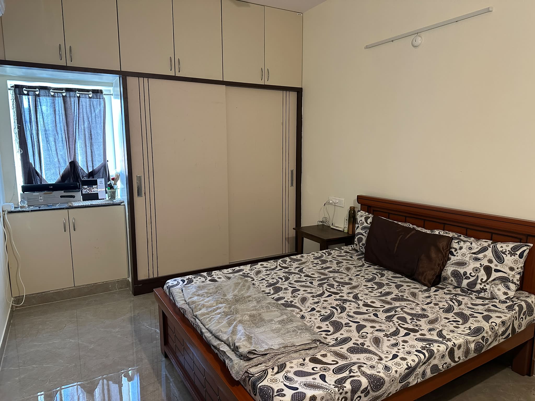 Room for rent in Narayana Avenue Kondapur