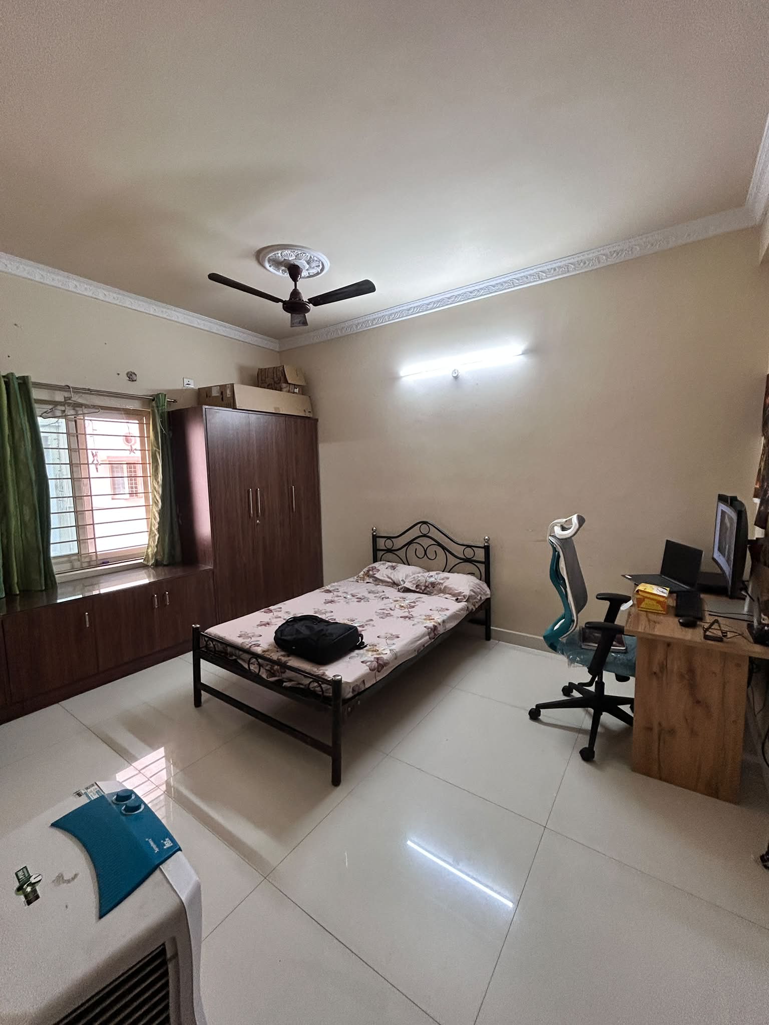 Room for rent in Kondapur