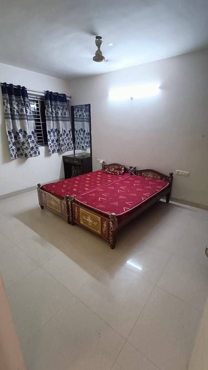 Room for rent in Manbhum Rhapsody Gachibowli