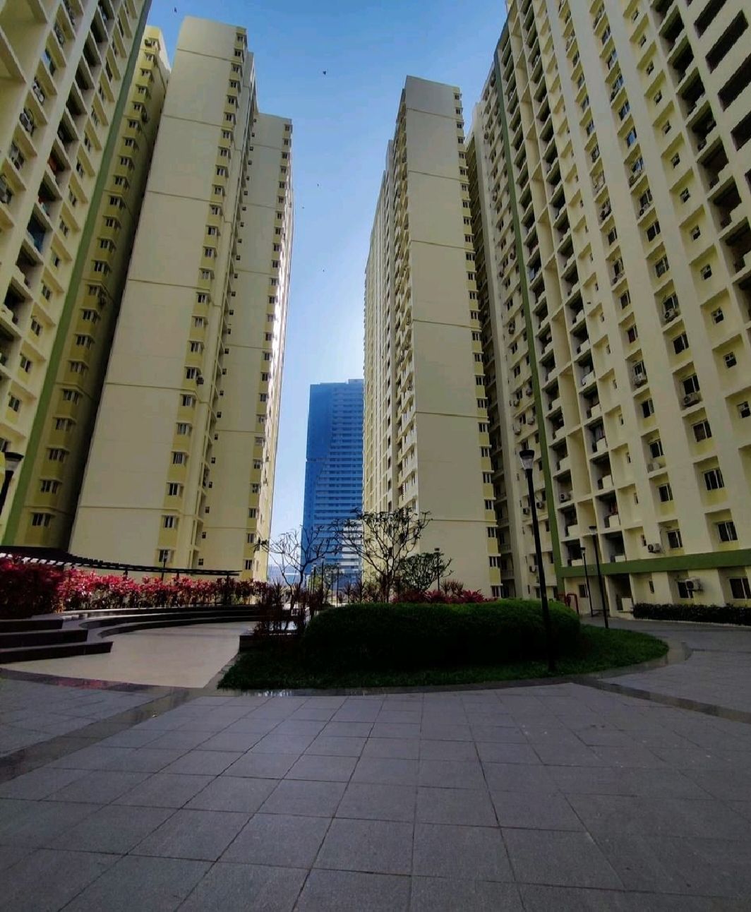 Room for rent in Mantri Celestia Financial district