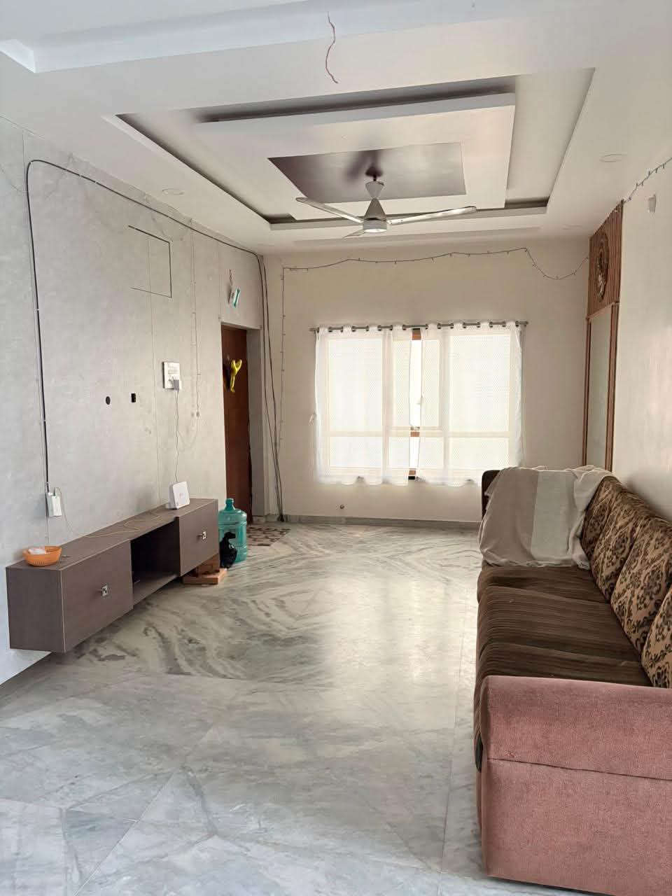 Room for rent in Sairatna Towers Jubilee Hills