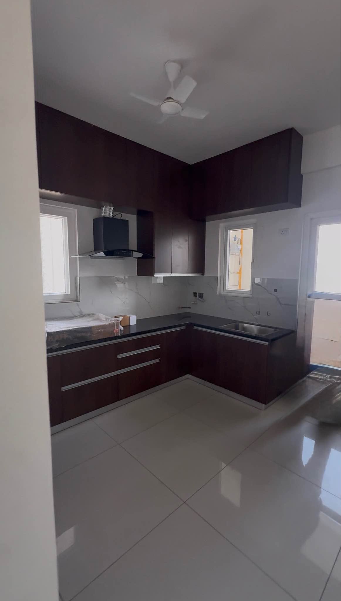 Room for rent in Aparna Zenon Khajaguda