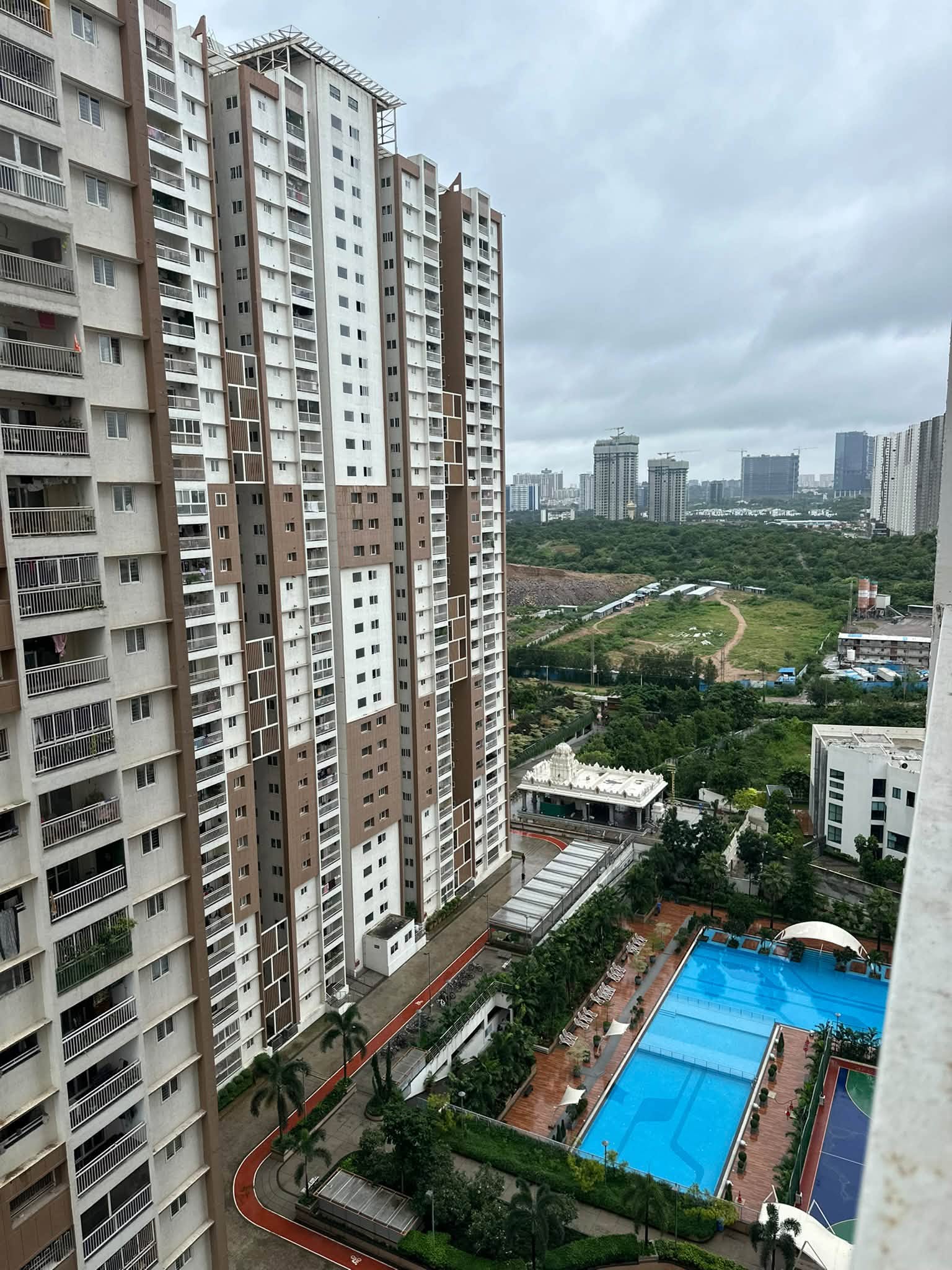 Room for rent in My Home Avatar Hyderabad