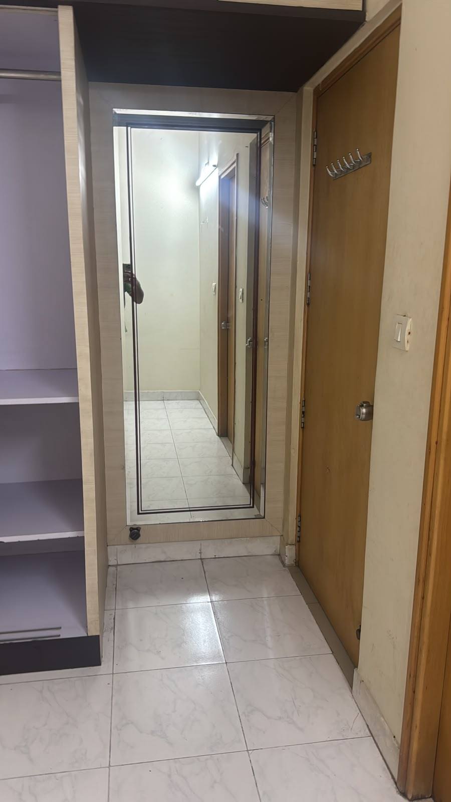 Room for rent in Mantri Celestia