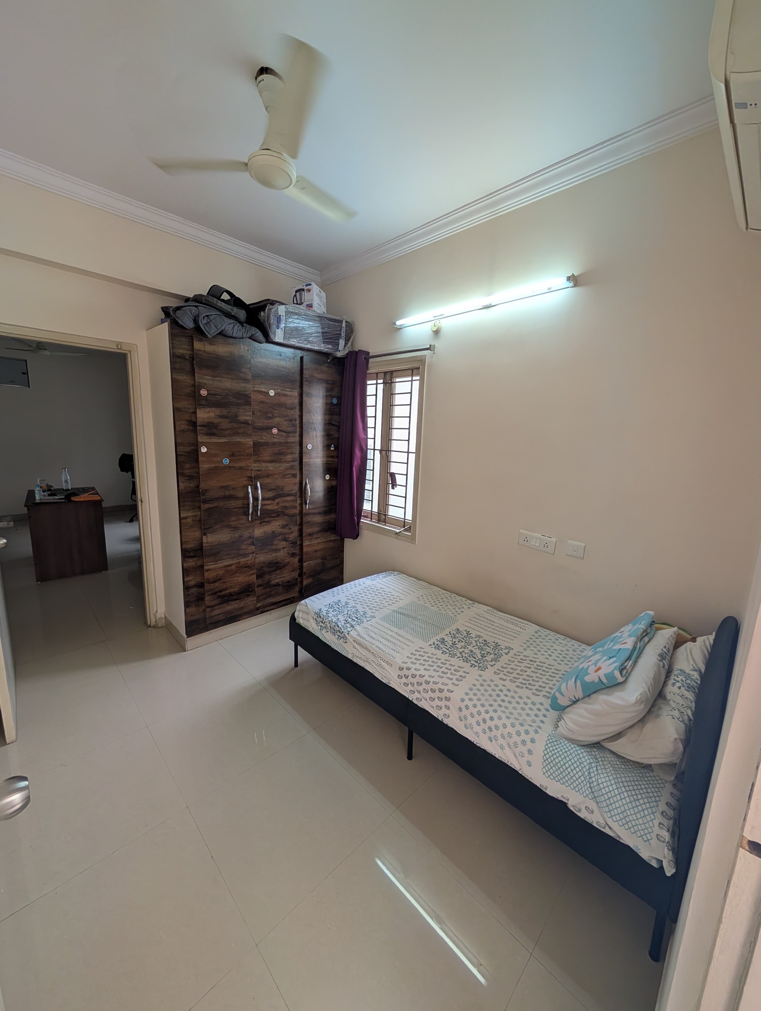 Room for rent in Kondapur