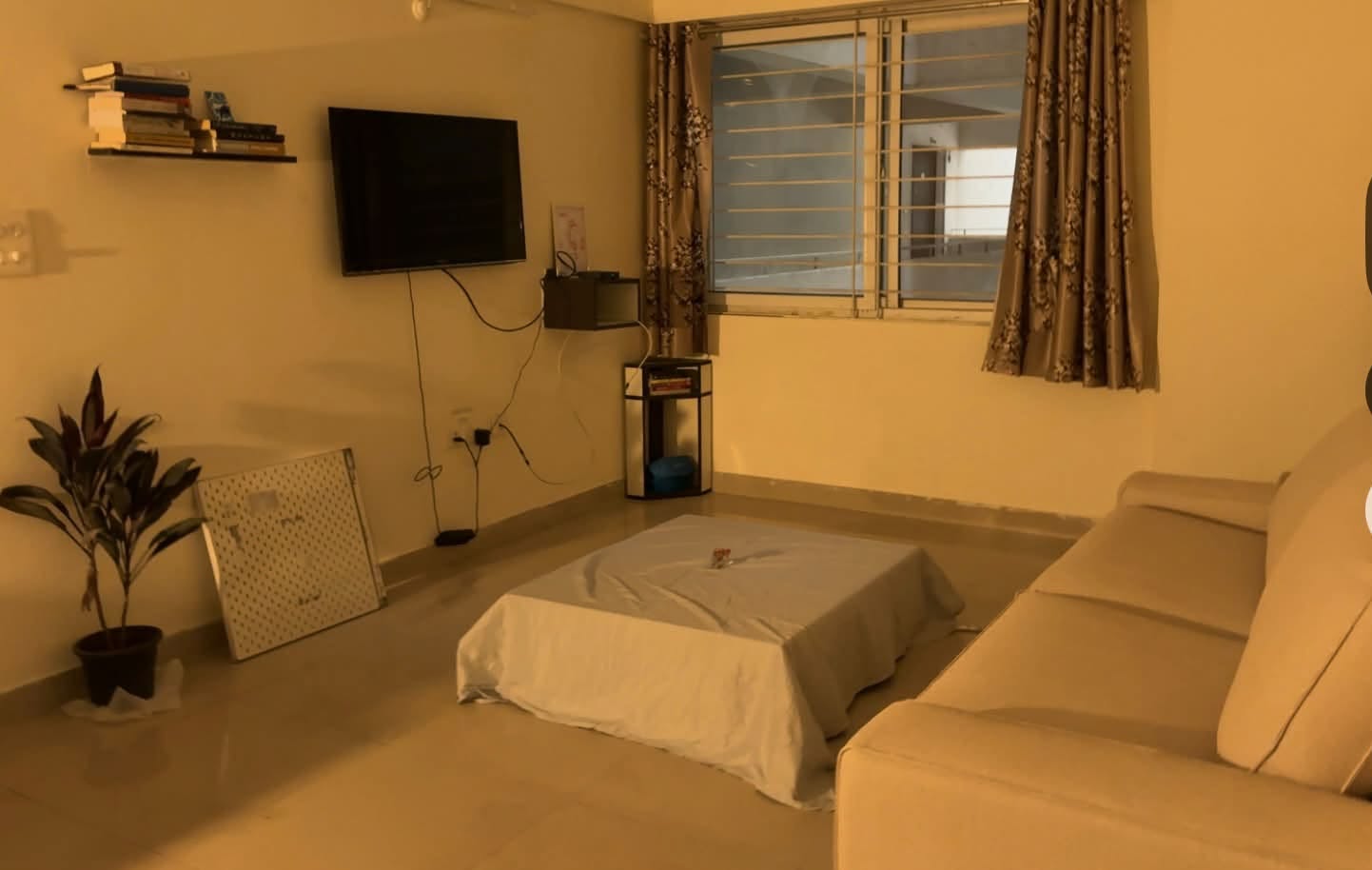 Room for rent in Ramky One Kosmos Nallagandla