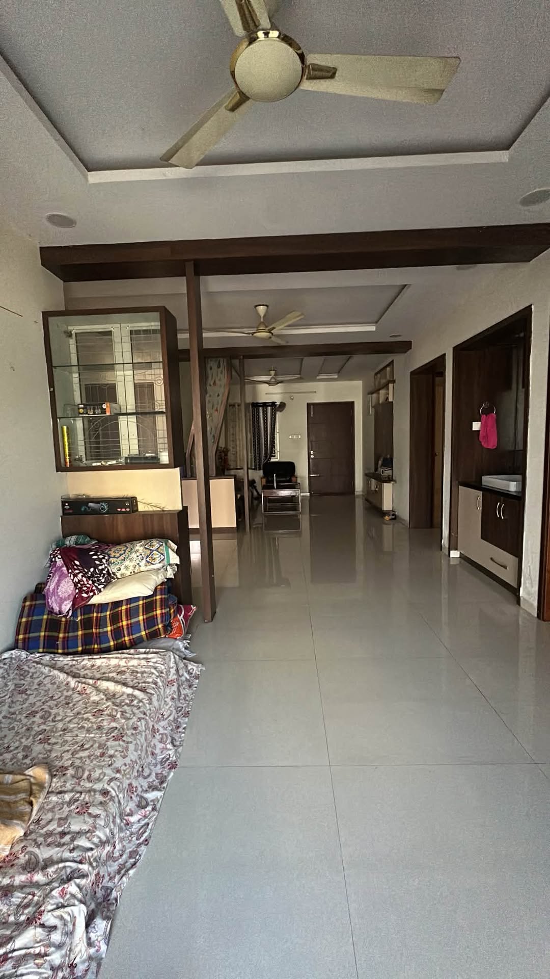 Room for rent in Alekhya Palm Woods, beside Babylon