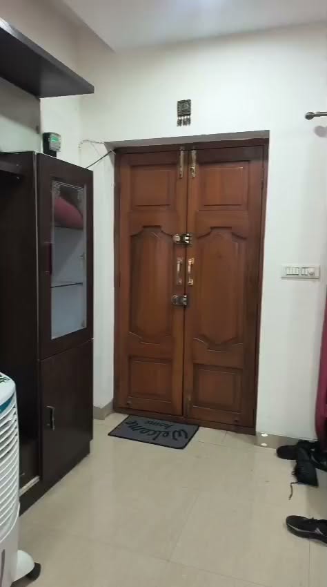 Room for rent in Aditya Eternia Kondapur