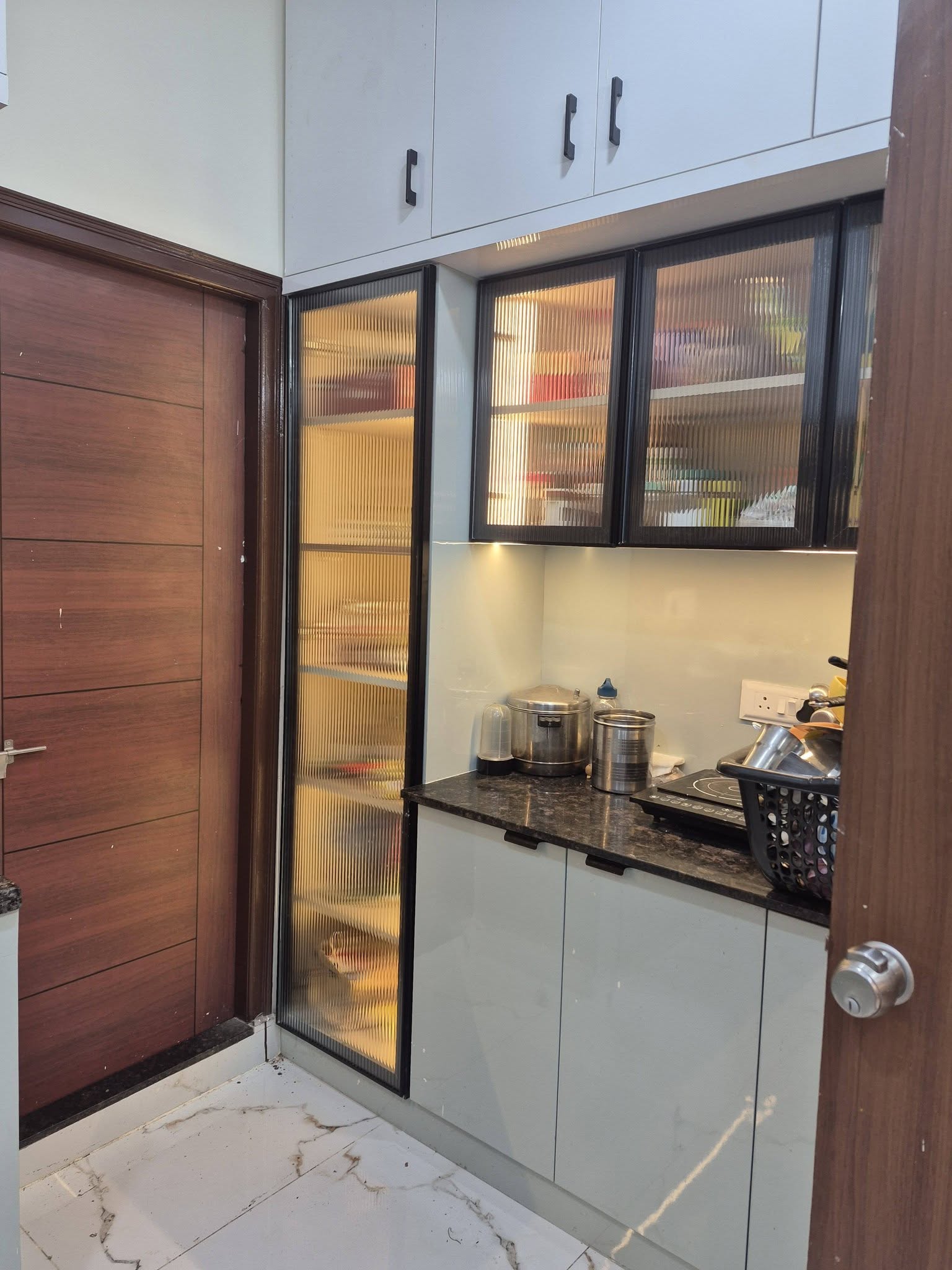 Room for rent in Dhriti Fortune Apartment Madhapur