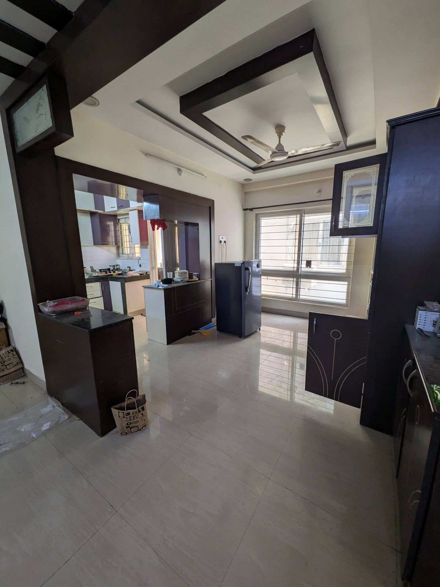Room for rent in Gauthmi iconia apartments Gachibowli