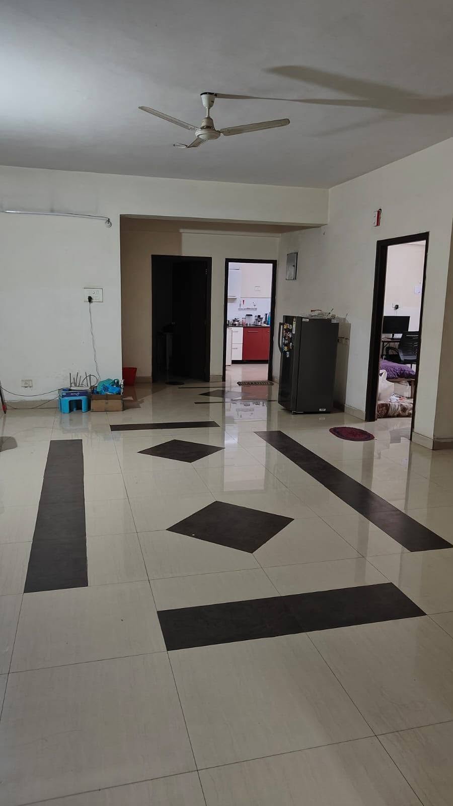 Room for rent in Bajaj Maruti Residency HITEC City, Kondapur
