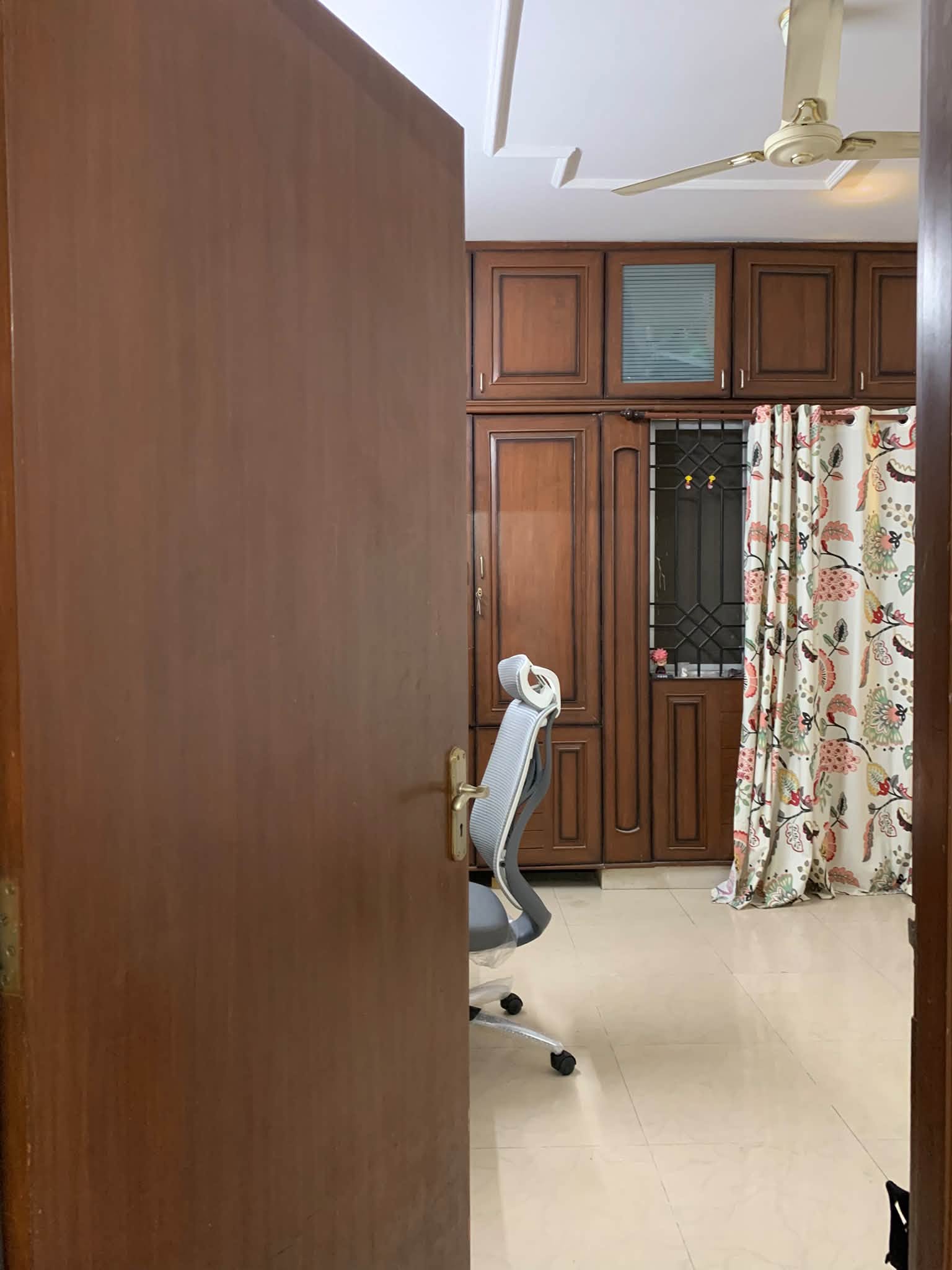 Room for rent in Serene County Gachibowli