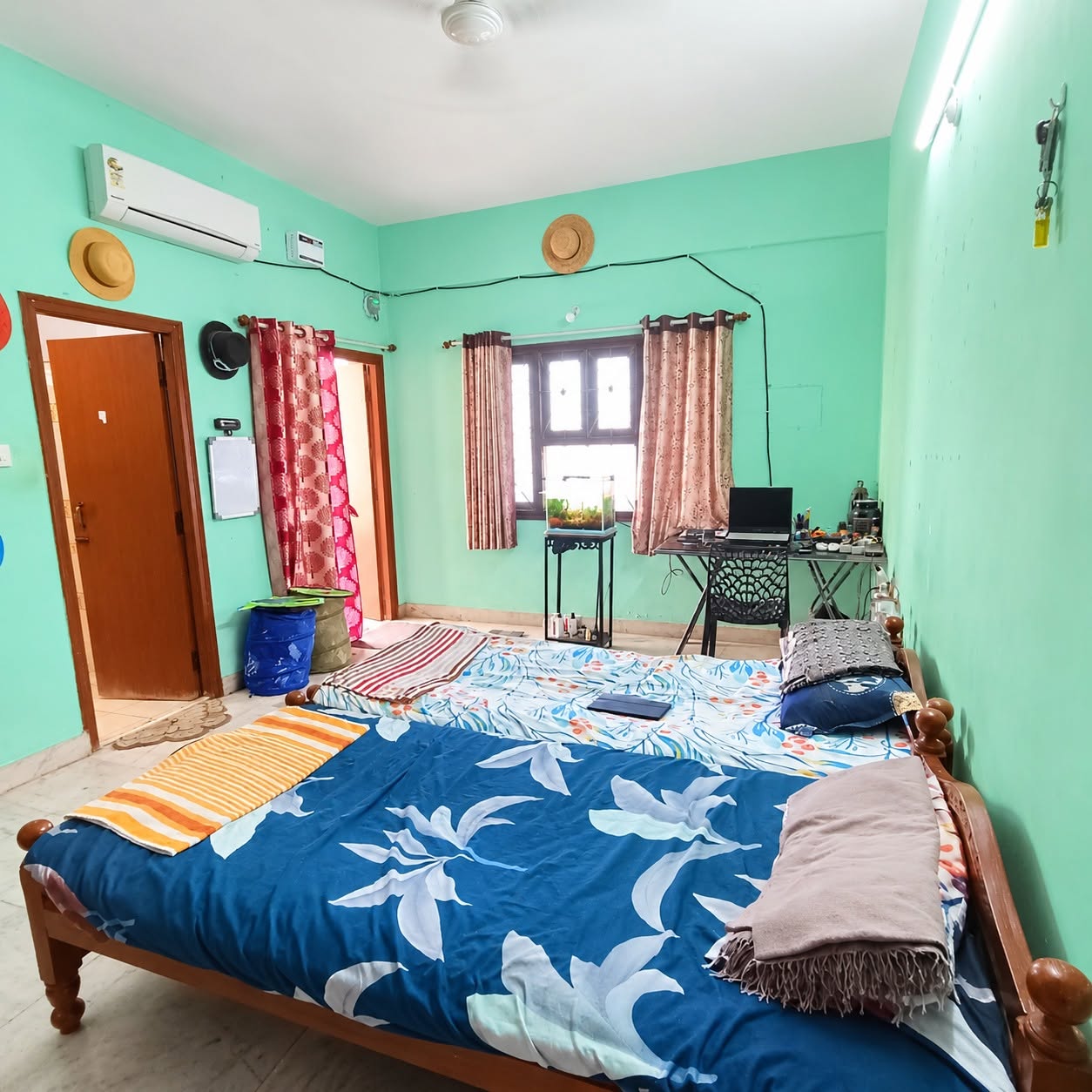 Room for rent in Venkat Enclave Whitefields