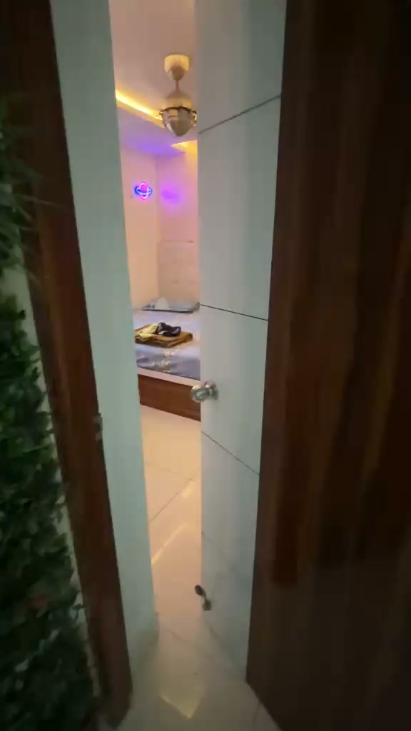 Room for rent in Honor Vivantis Gopanpally
