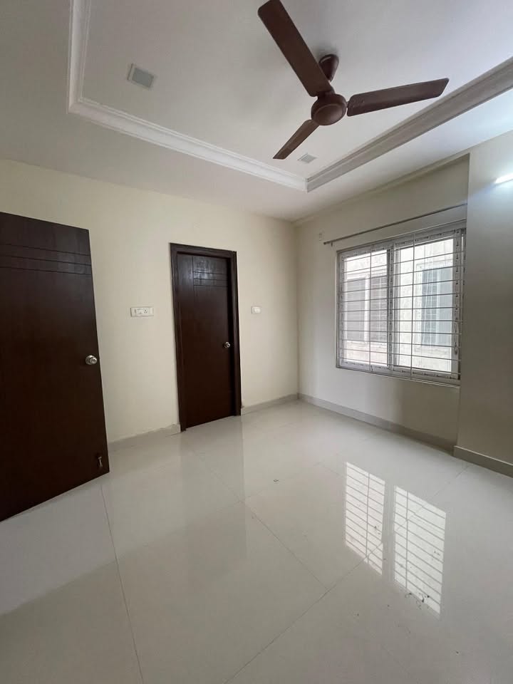 Room for rent in Shilpa Hills, Hitech City