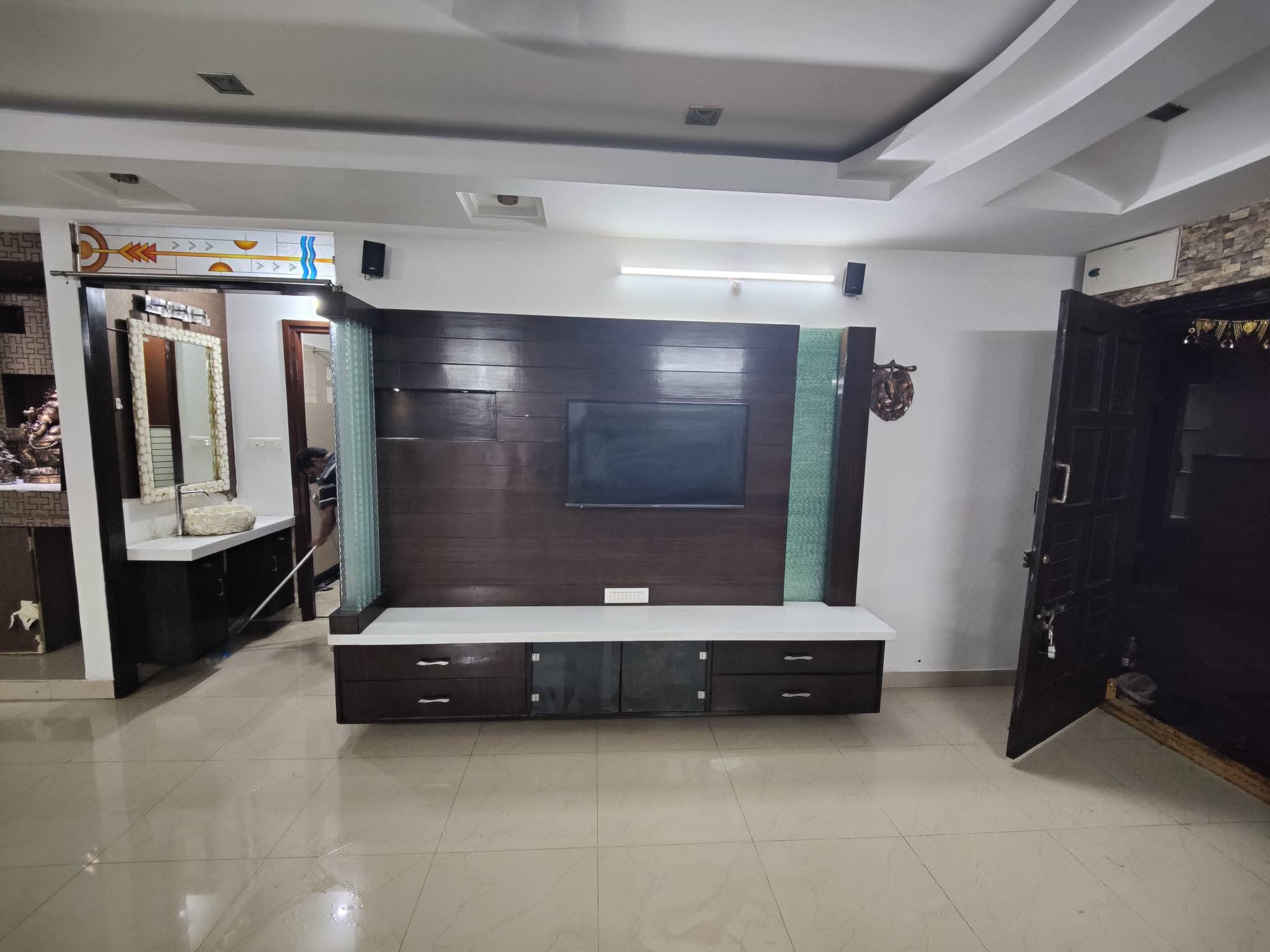 Room for rent in Hardhik's Sai Vishranti Apartments Madhapur