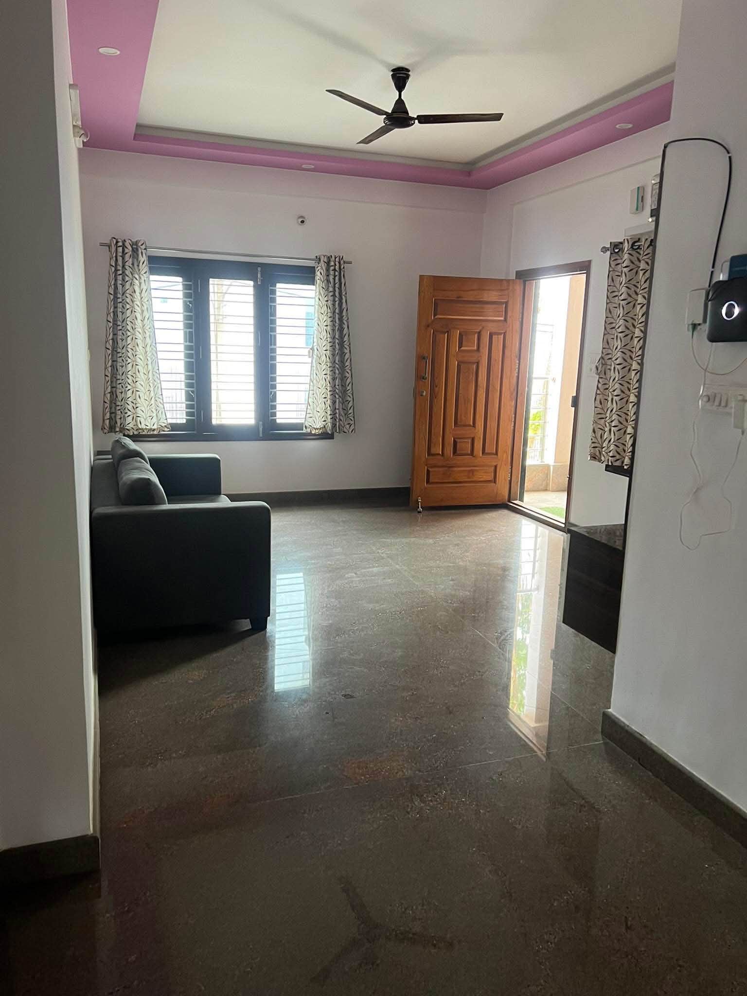 Room for rent in HSR Layout