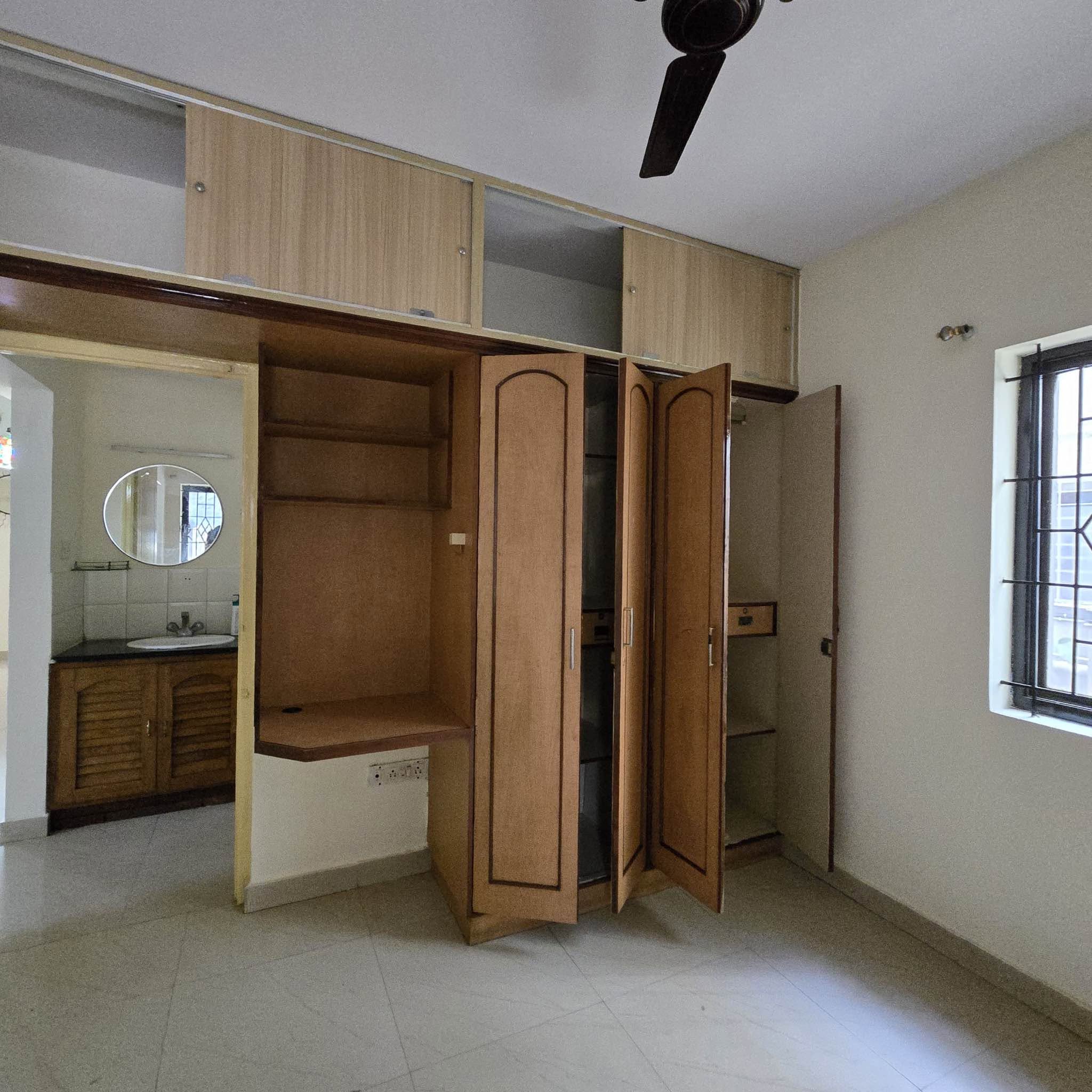Room for rent in Greenwood Regency Sarjapur Road