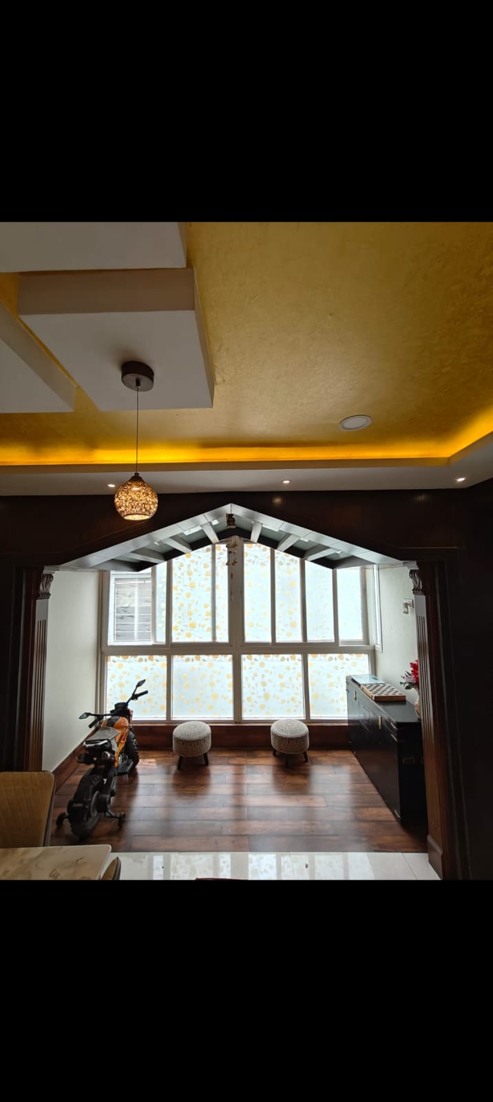 Room for rent in Flora Gated Community Alkapur Township