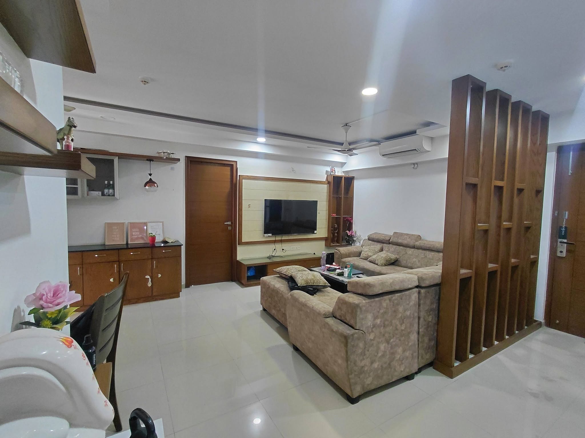 Room for rent in Indis One City KPHB