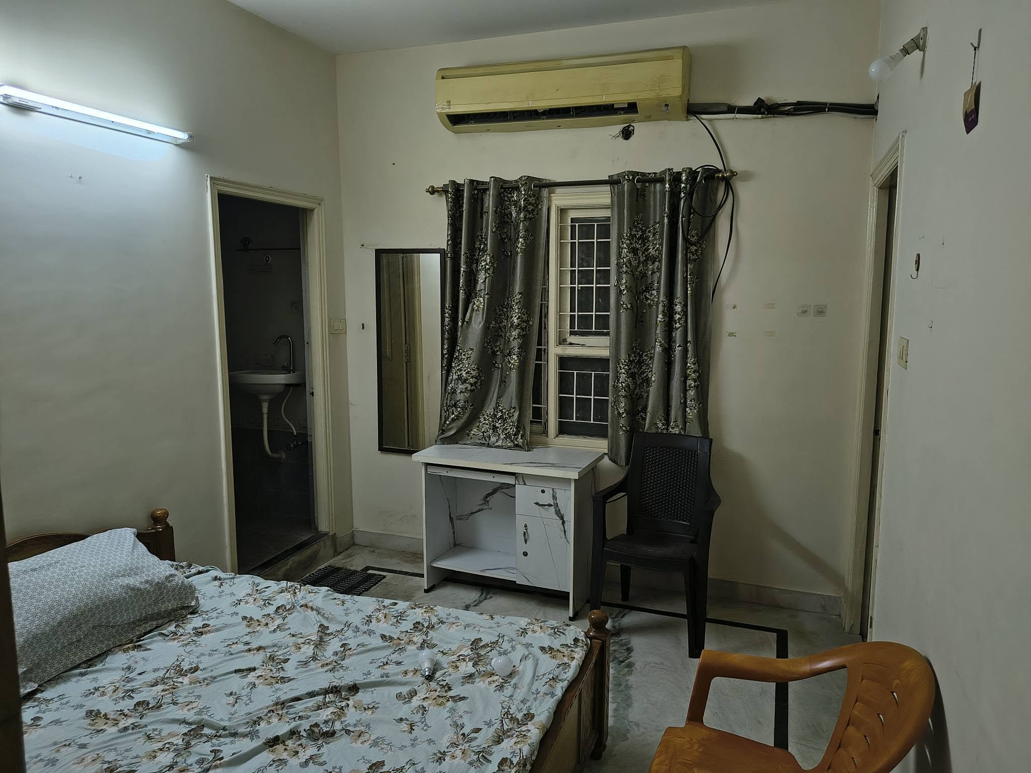 Room for rent in Kamlapuri Colony, Srinagar Colony, Banjara Hills