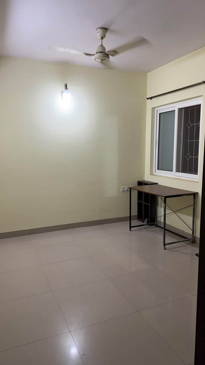 Room for rent in SJR Verity Kasavanahalli