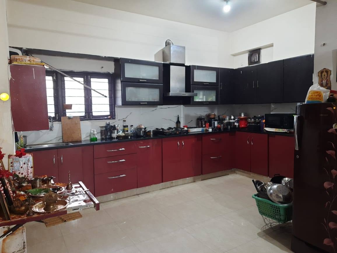 Room for rent in RK County Apartment Manikonda