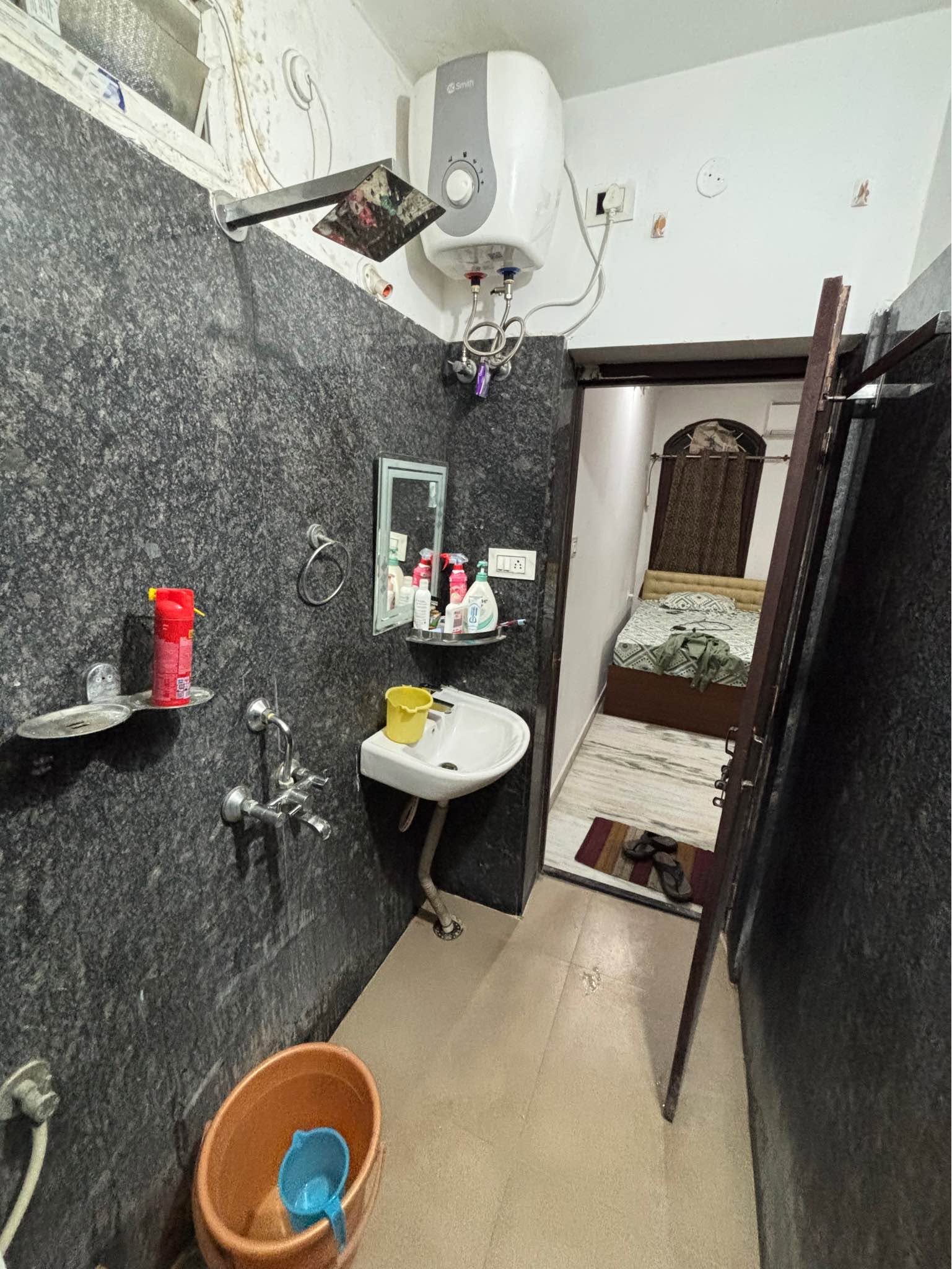 Room for rent in Kondapur
