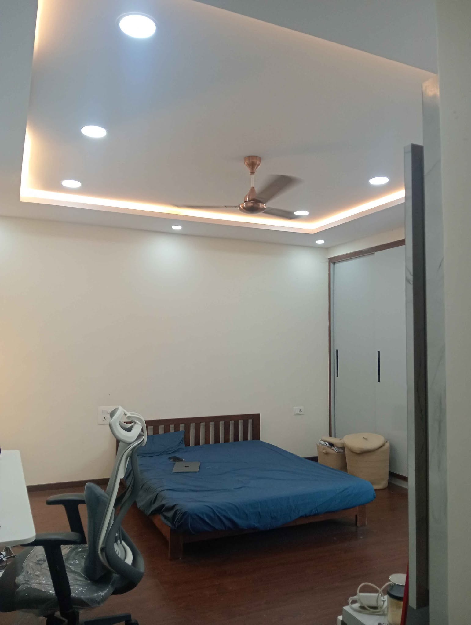 Room for rent in Kakatiya Hills Madhapur