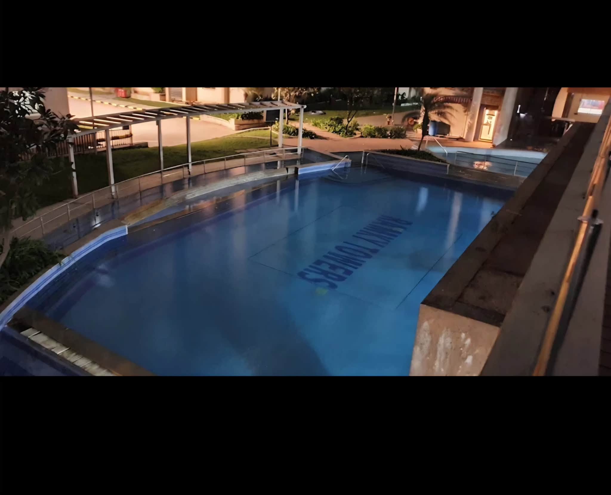 Room for rent in Ramky Towers Gachibowli
