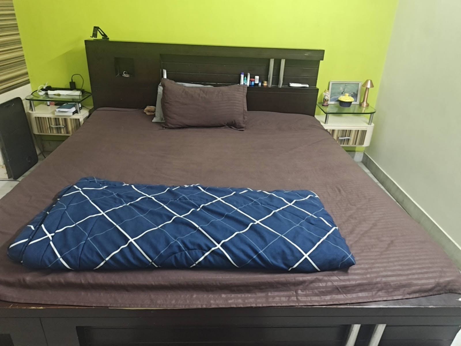 Room for rent in Whitefields, Kothaguda Junction