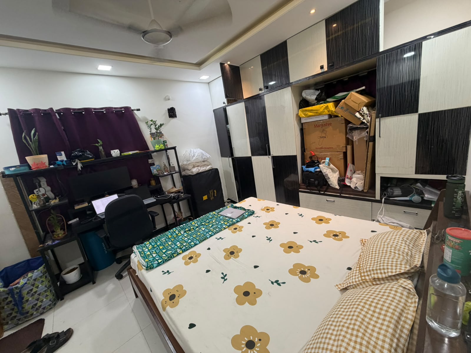 Room for rent in My Home Vihanga Gachibowli