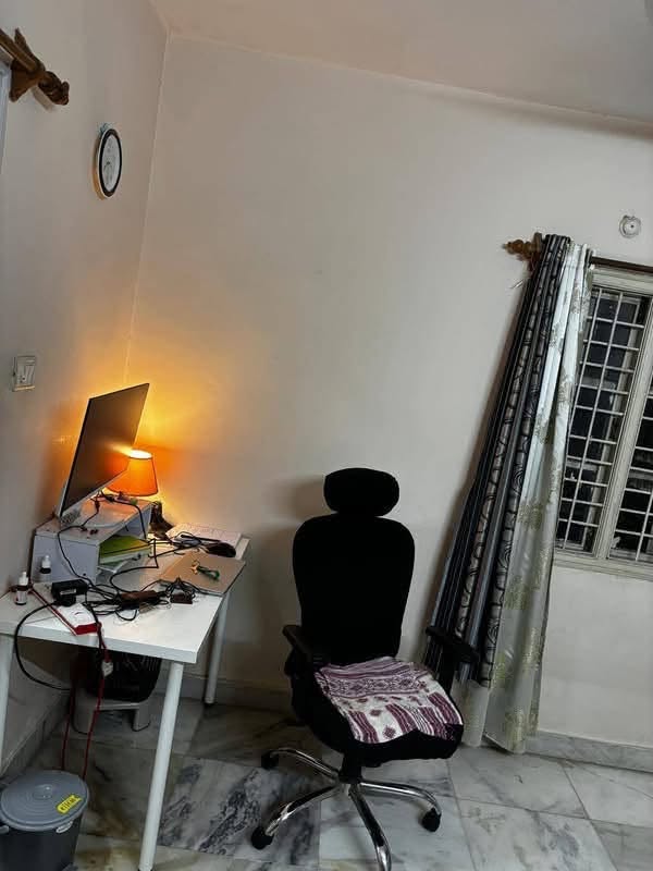 Room for rent in SMR Vinay Technopolis Kothaguda