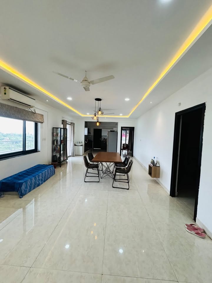 Room for rent in Vyjayanth Chalets Financial District