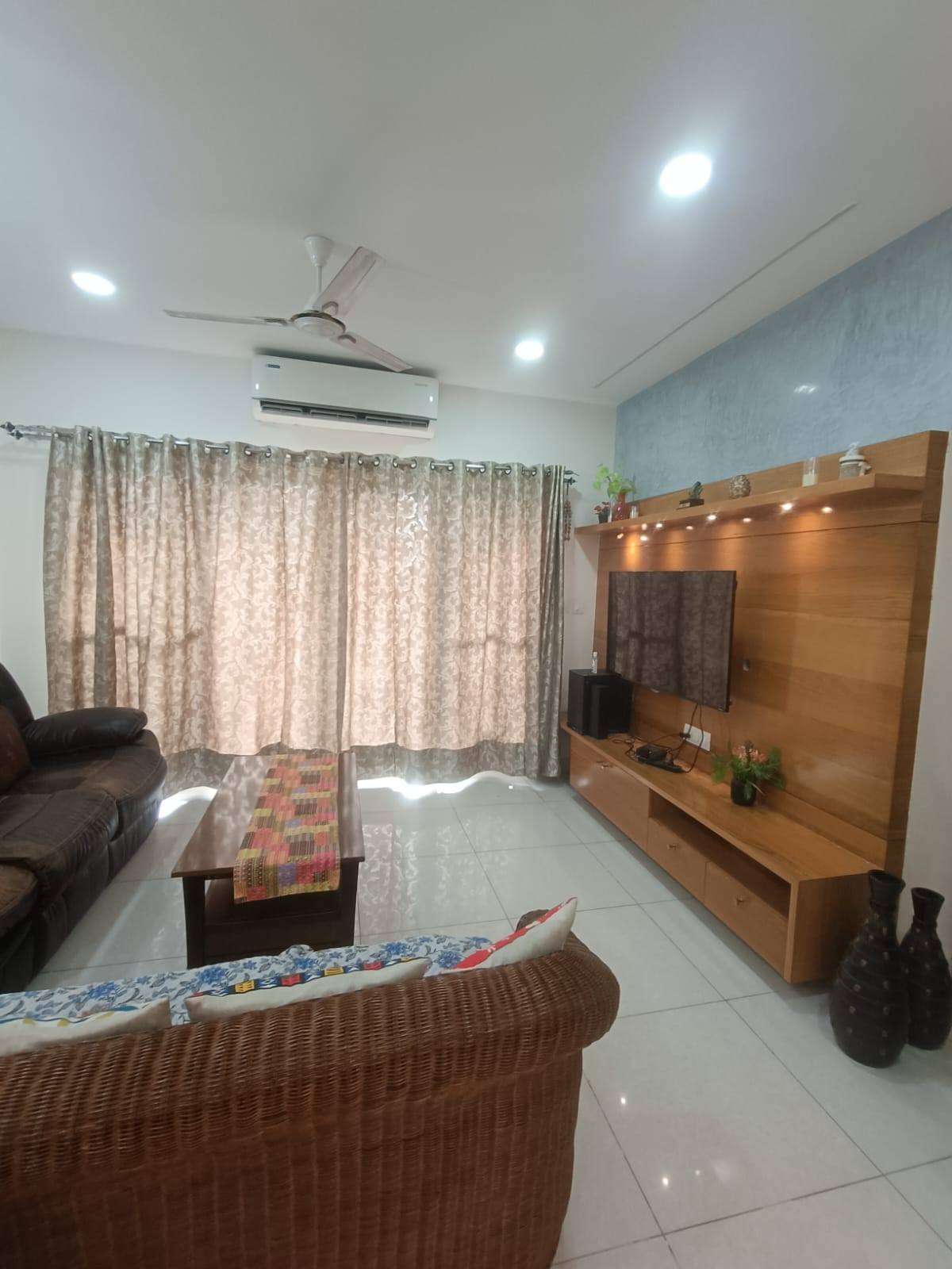 Room for rent in Prestige High Fields Financial District