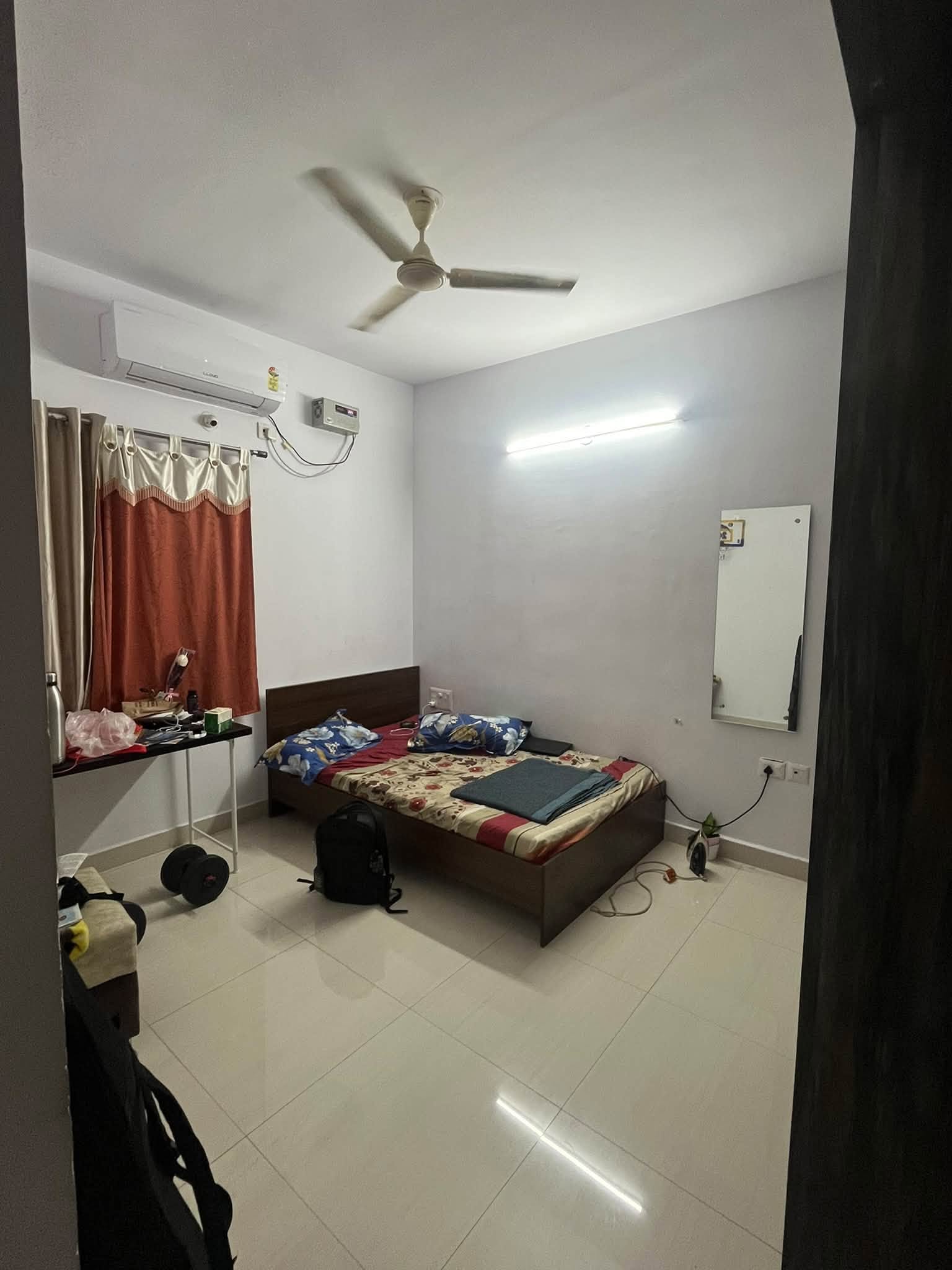 Room for rent in NCC Urban One Kokapet