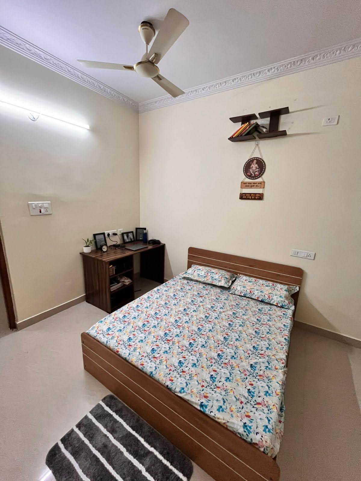Room for rent in HITEC City