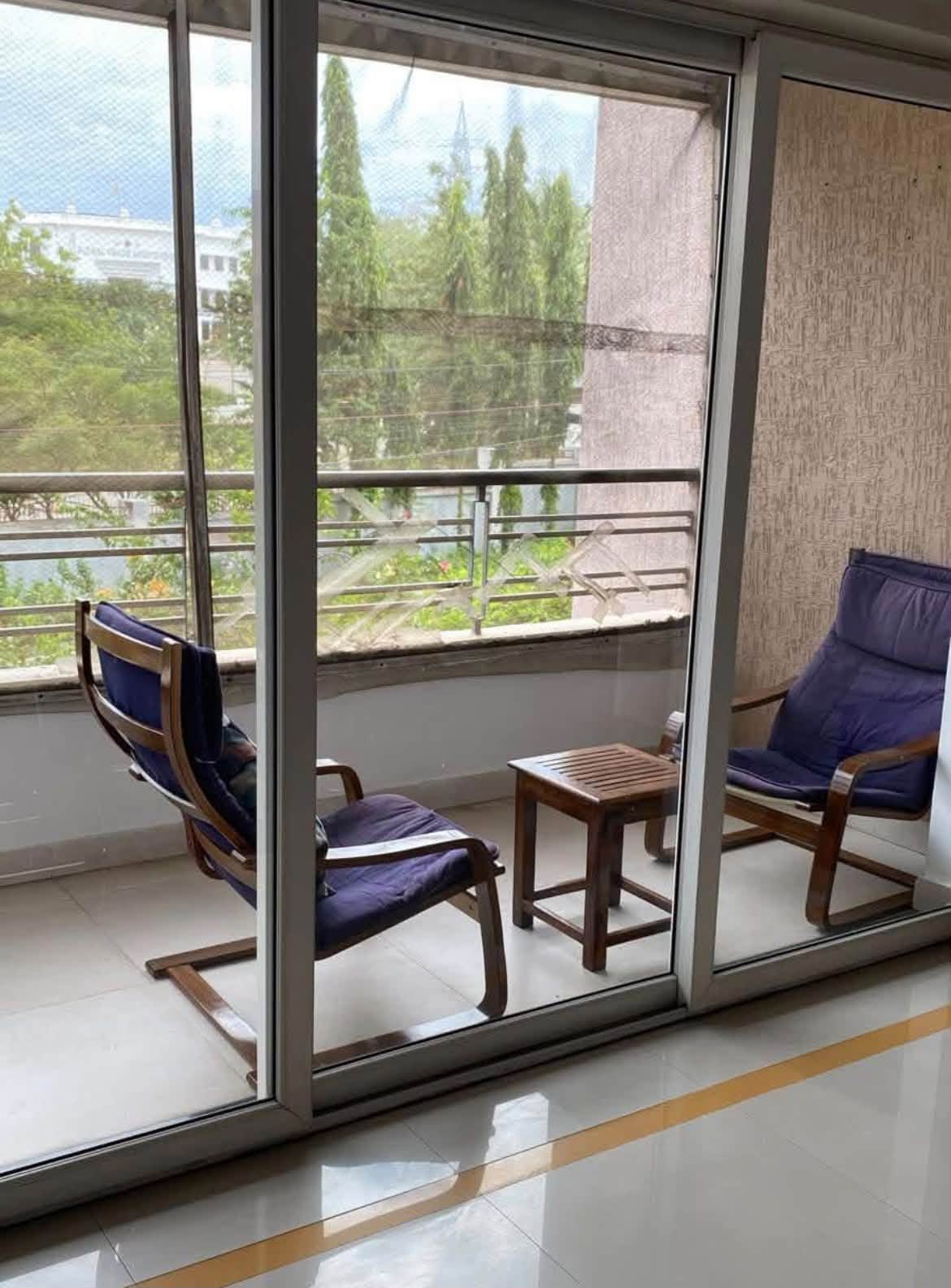 Room for rent in SMR Vinay Symphony Gachibowli