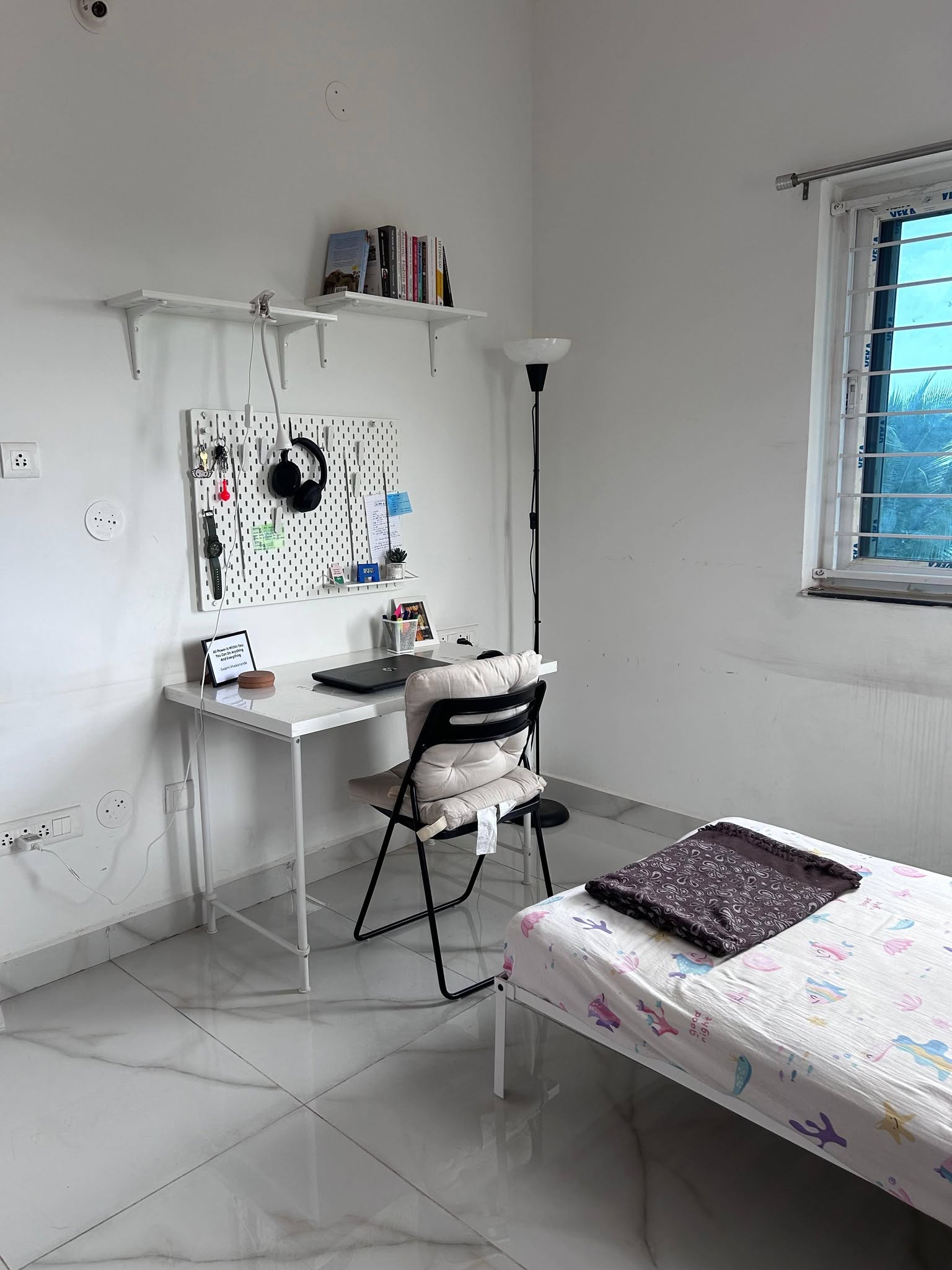 Room for rent in Kondapur