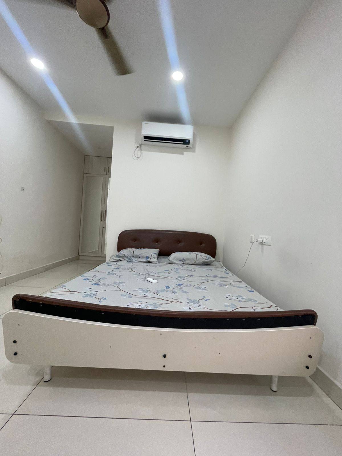 Room for rent in MJR'S Sri Nidhi Homes Madhapur