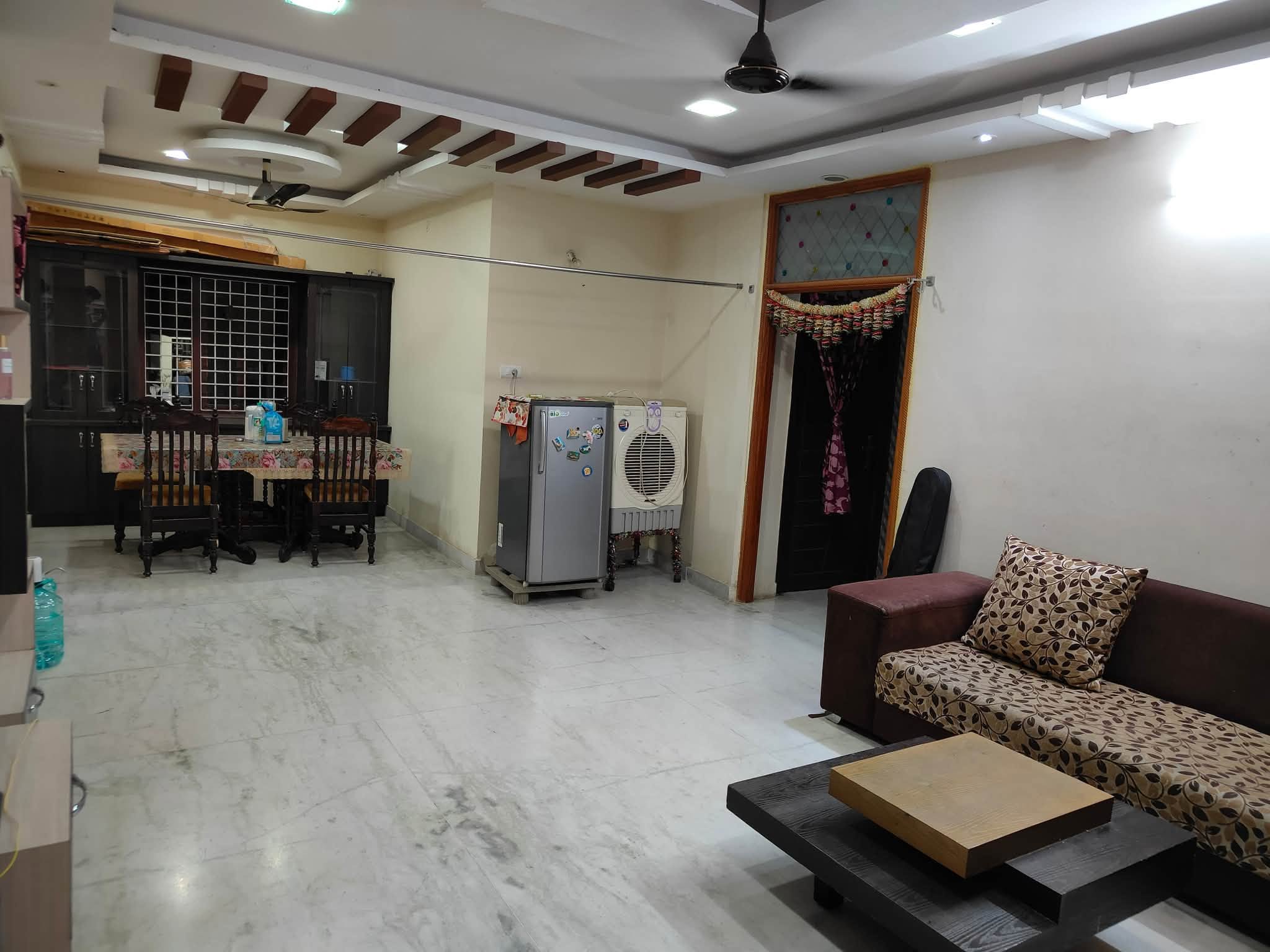 Room for rent in Manikonda